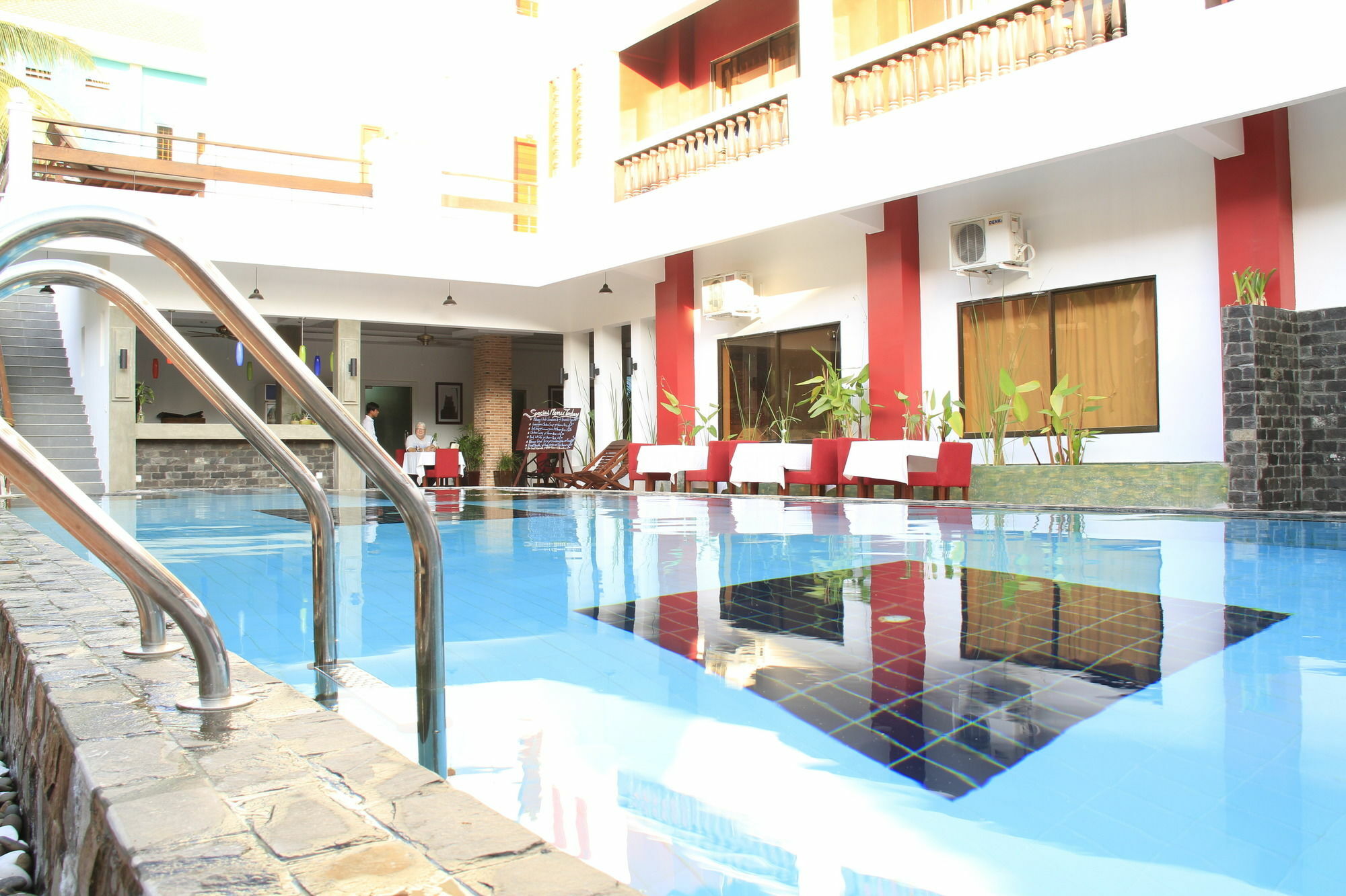 Mekong Angkor Palace Hotel Siem Reap Dış mekan fotoğraf